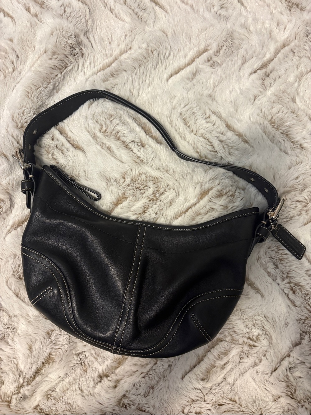 Vintage Coach 9541 Soho Small Hobo Black Leather Shoulder Bag Y2K